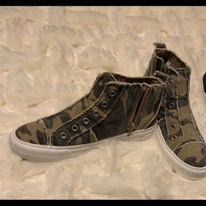 Camo Zip Shoes